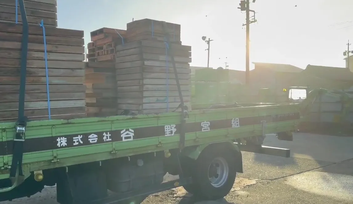 お問い合わせの背景画像